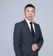 厉伟.jpg